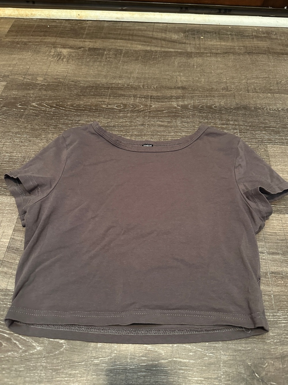 SHEIN Charcoal Cropped Scoop Neck Tee